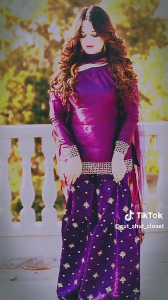 Discover Dress Details on Instagram! ✨️