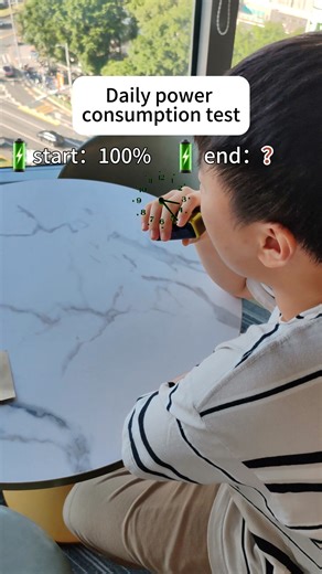 ⚡ Fast & reliable: Quick pod switch — no charging needed. 🌬️ Big clouds, bold taste: Smooth vapor with rich flavors. 💸 Save up to $29 with bundle deals code VAPEPIE for 3% off! 🎁 Leave a comment below — 2 lucky fans will win a free gift! | USVapepie