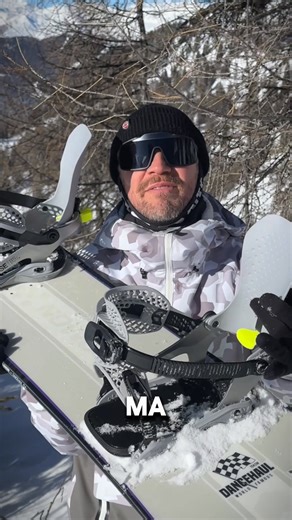 FASE: Fast Entry System Nidecker un giorno si è svegliata e ha deciso di rivoluzionare il mondo degli attacchi rapidi, di nuovo🏂 e di donare i prodotti della sua infinita conoscenza a 4 dei suoi brand dell'apocalisse Oggi vi mostriamo il primo: FASE BATALEON BLASTER Facile, veloce, leggero, performante (ti spilla pure la birretta alla fine della boschetto🍺) Definitivo, Boss approved🐔 | Fresh Farm