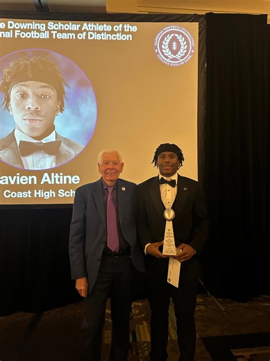 NFF Collier banquet sees $137,000 distributed to Collier County football players