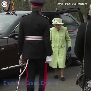 5.2K views · 75 reactions | Queen Elizabeth attended her first in-person engagement of 2021 in England on Wednesday (3/31), two days after the UK started to ease COVID-19 lockdown restrictions. The 94-year-old monarch attended an event celebrating the Royal Australian Air Force. | WKRG | Facebook