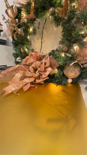 It’s a slow day at the bookstore so I collected all my current favorite special editions to show off 🥰 Which one is your favorite? | Fox & Fable