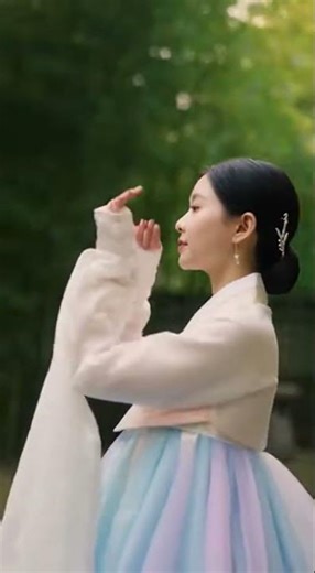 The Most Peaceful Asian Dance You’ll See Today 🌸 | ParkDanceAI