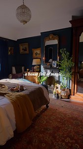 Welcoming the change of season 🍂 I’ve been slowly swapping out the summer decor for autumnal tones and cosy layers. The summer florals have been tucked away, and in their place come chunky blankets, warm colours, and plenty of candles! There’s nothing like an autumn refresh! With a bit of a clear out, a few new textures, and suddenly the whole house feels ready for the season ahead. Add in a steaming cup of coffee and Gilmore Girls on the tv and it’s starting to feel like proper cosy season. ☕ 