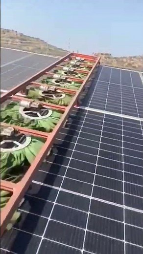 🌿🌿 Dry solar panel cleaning robot 🌿🌿