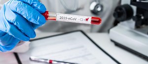 Koronawirus w Polsce, 4 lipca: Ile jest dziś zakażeń i zgonów? Co z wariantem Delta? Sprawdź liczbę osób zaszczepionych [4.07.2021]