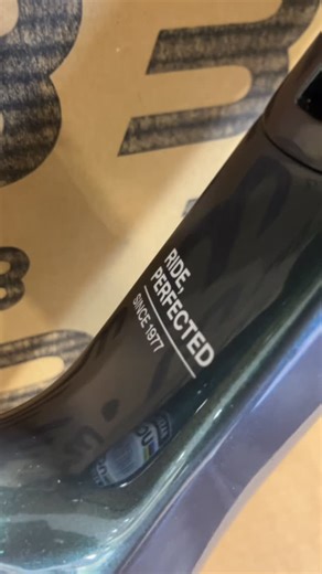 Fiks fietsen // Gert Lijnneel on Instagram: "Basso palta 3 launch ! 🚀 Ready to see some real art ✌️ Ride perfected 🚲 #bassobikes #pedaleurdeflandres"