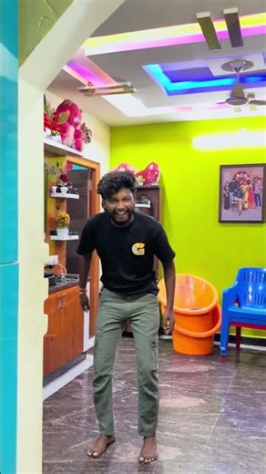 Technologia is tall.she’s not🤷‍♀️🤣… #viral #funny #ytshorts