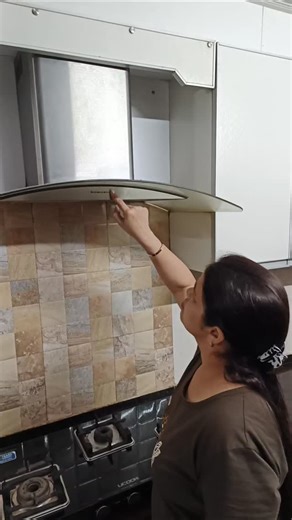 100K views · 17K reactions | Chimney Deep Cleaning #chimney #cleaning #clean #hack #india #viral #trending #home #reels #hindi | Crafts Junction | Facebook