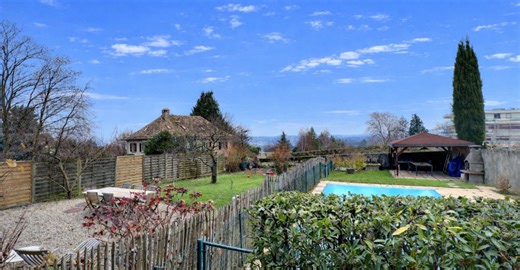 Superbe appartement en viager occupé sans rente avec piscine et vue Lac