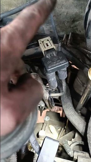Mazda Tribute Rear Engine Mount Replacement, Ford Escape V6 🔧😱 #shorts #review #mechanics #mazda