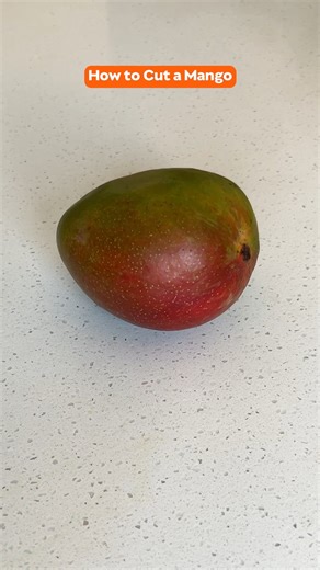 48 reactions | Everyone’s got their mango method—here are three! 省 What’s your go-to? How do you slice your mango? #mango #howtocut #howtocutamango #mangocutting #howto | Mango Board | Facebook