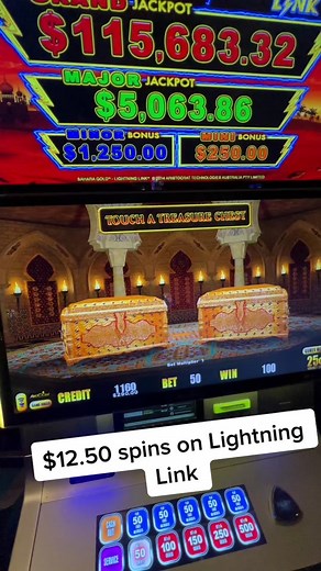 $12.50 Spins on Lighting Link at the Bellagio High Limit Room! #slots #vegas #gambling #gimmiegimmiegimmie #jackpot #fyp #drangonlink #lightinglink #slotdaddy #casino