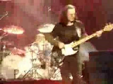 Foo Fighters and Rush - YYZ (Toronto 2008)