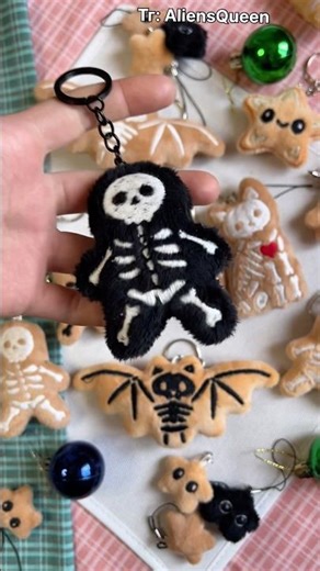 Тгк и вк: Aliens Queen - мастерская игрушек! #ручная_работа #скелет #брелок #милота #котик