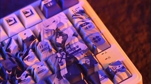 逐渐染上雷霆的颜色