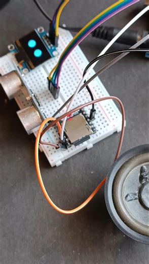 Talking Robot 🤖 Using Arduino | Ye Robot Bolta Hai 😲 #shorts #electronics