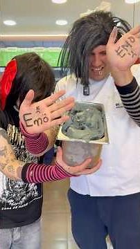 Emo Ice Cream 🖤