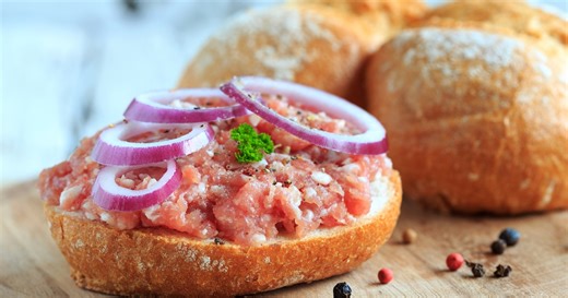 Wie viel Mett gehört aufs Brötchen? Metzger geben Empfehlung ab