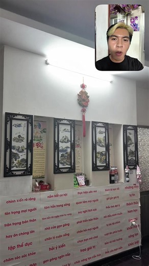 Video của elm zai chị Nguyệt. (@d.dragon1712) về em trai chị nguyệt