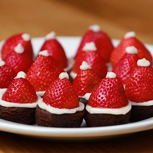 325K views · 385 reactions | Here's how to turn ordinary store-bought food into festive holiday treats!  | Tasty UK | Facebook