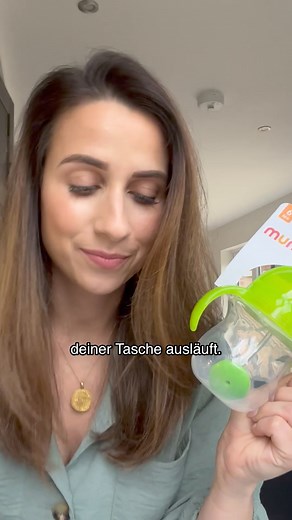 Finden Sie Munchkin Tip & Sip bei Lidl! Mit einem beschwerten Strohhalm, damit Ihr Kind aus jedem Winkel trinken kann! Jetzt zugreifen! | Munchkin