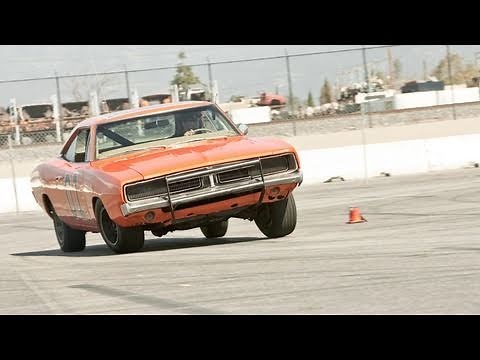 1969 Dodge Charger "General Lee" Interview | Edmunds.com