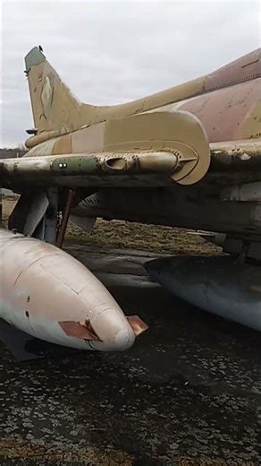 Sukhoi Su-22 close-up #sukhoi #fighterjet #bomberplane
