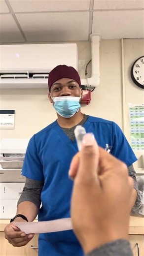 Can you pass the 5-second medical trivia challenge? 🧠💉 #nurselife
