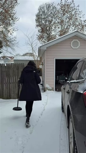behind the scenes of shooting a music video with us! 🎥❄️🎞️🎤🖤🎸 | First to Eleven