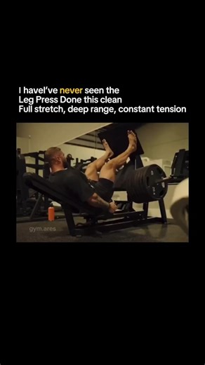 This leg press form is insanely clean!
