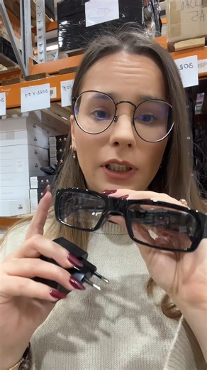 Camere de supraveghere https://autobox.ro/products/camera-spion-in-incarcator-usb-qzt-x20-full-hd-detectie-miscare-slot-micro-sd-wi-fi-inregistrare-in-bucla | AutoBox.ro