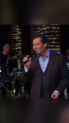 Ronnie Booth - I Can't Smile Without You #gaithermusictv #gaither #RonnieBooth #shorts