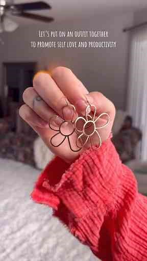 The Dance Break Is Pivotal—What Colors Are You Reaching For?