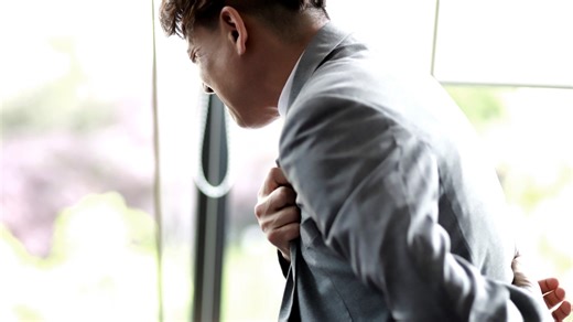 A guide to identification, diagnosis, and treatment options for scoliosis