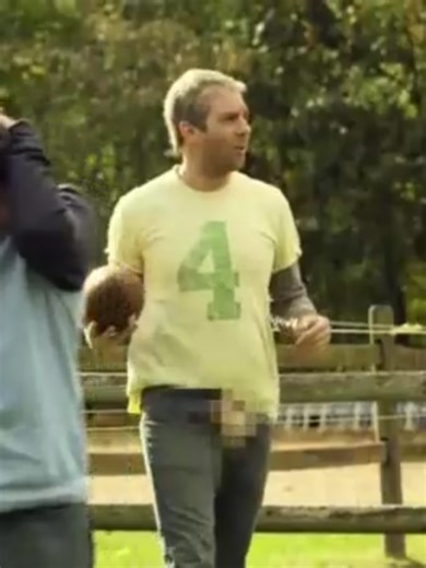 SNL Sketch Wrangler Open Fly Jeans (Oct 2010) #malaysiatiktok #philippinestiktok #universalstudios #universalpluslatinoamerica #saturdaynightlive #tiktokindia #snlsketch #tiktokbrasil #thealmanac77 #tiktokaustralia #tiktkokphilippines #90smusic #2000skids #2000smusic #2000music #90skids #2000s #snlseason36 #fyp #snl