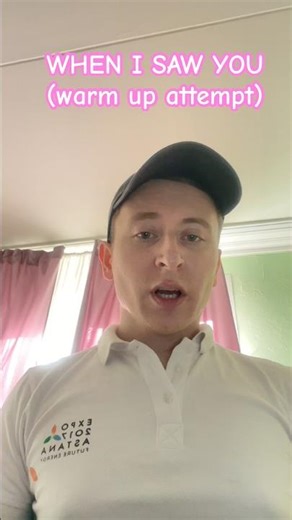 Worker tries to sing MARIAH CAREY — WHEN I SAW YOU (attempt 1)