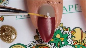 Getting closer to the holidays! We are loving this manicure by LyLyNails 😍 You can recreate this gel manicure using any SensatioNail colors you want! #holidayready #nailart | SensatioNail