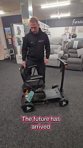 Discover the Go Go Compact Mobility Scooter Today