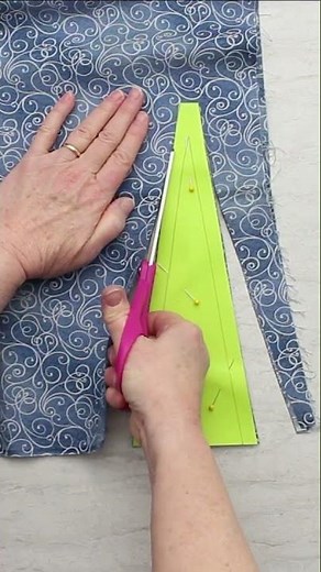 Turn jeans into bell bottoms! 🧵👖#sewing #sewingtutorial