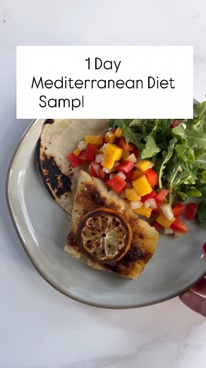 1-Day Mediterranean Diet Meal Plan A simple look at how this eating pattern supports everyday wellness and an anti-inflammatory lifestyle. What the Mediterranean diet looks like: • Fresh vegetables and fruits • Lean proteins like fish, legumes, and poultry • Extra virgin olive oil as the main fat • Whole grains, nuts, and seeds • Herbs, spices, and minimal added sodium • Light, flexible meals built around whole foods Nutrition benefits: • Supports heart and brain health • Helps lower inflammatio