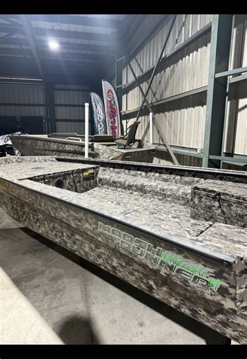 Choosing Your Ideal Boat: 550, 756, VJST & More