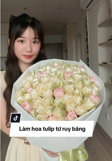 Tulip đắt quá thì mình làm từ ruy băng đi các bác #hoaidecor #decorhengheo #diy #decor
