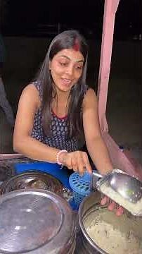 Model Girl From Delhi Selling Homely Food #shorts #ytshorts #youtubeshorts