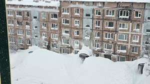Record snowfall in Russian far east sows fun, frustration and massive drifts - The Weather Network