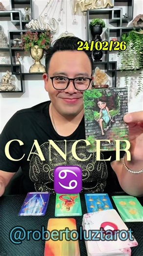 Cancer Horoscope Insights for April 2022