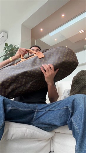 My Favorite Bag Rotation for Travel and Fashion