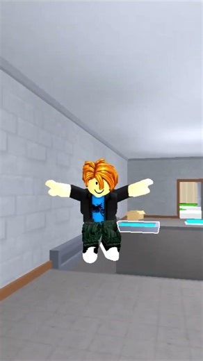 TEAM GRANDMA ESCAPE but BACON did it on his own #roblox #shorts #viral