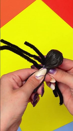 CANDY OR CRAWLY? 🍬 Make a HALLOWEEN SPIDER WRAPPER! 🕷️🎃 #shorts #kids