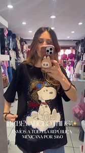 NEEEW ARRIVALS ✨ Playera de Snoopy 🐶 tipo oversize, con aplicación de cristales /// DISPONIBLE UNITALLA ¡LÍNEAS DE WHATSAPP! : 📲( 52) 443 526 4825 📲( 52) 443 936 1529 📍Somos de Morelia, contamos con 4 tiendas físicas y con envíos por $160 a toda la República Mexicana 🛍 🚚 | BC Beyan Clothing